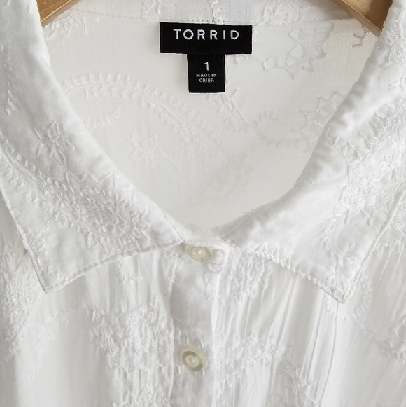 TORRID - White Linen Embroidery Shirt - Picture 2 of 10